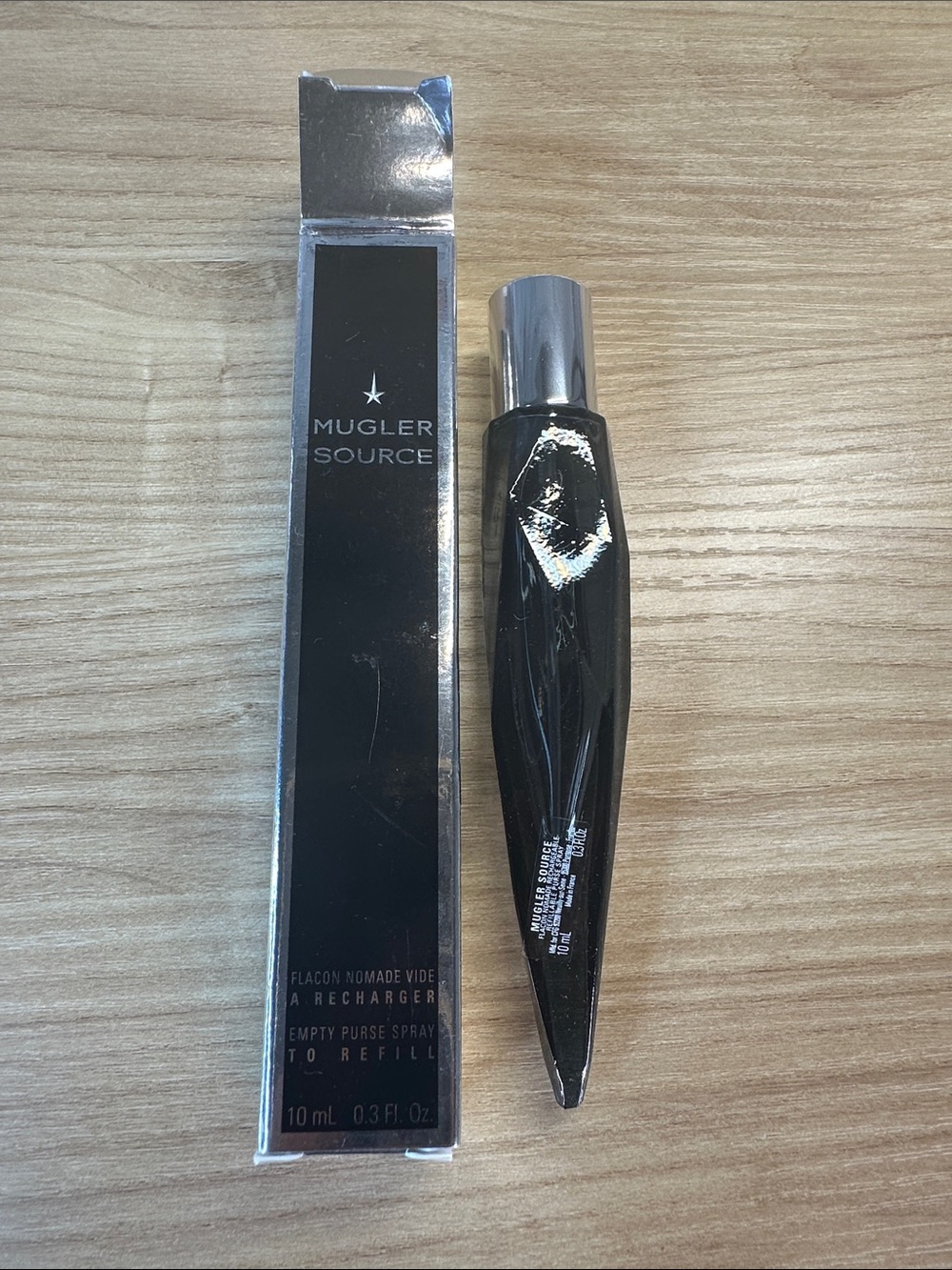 Mugler Source Black refillable travel spray container! No fragrance inside